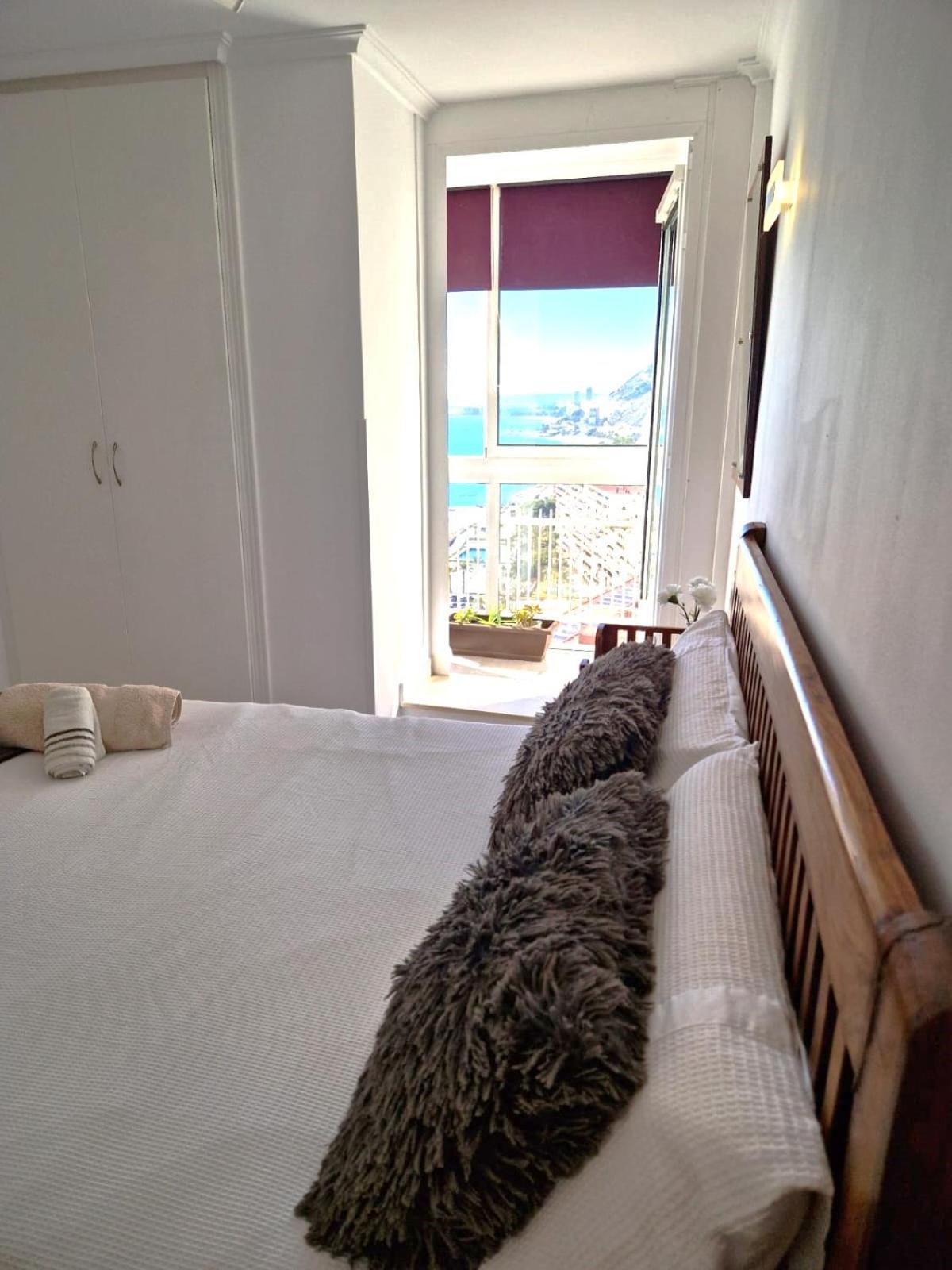 Apartmán Vistas Al Mar. Gran Salon. Playa A 1 Minuto. Wifi Alicante Exteriér fotografie