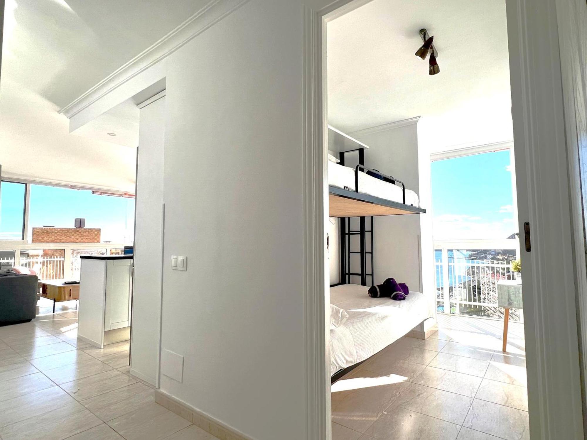 Apartmán Vistas Al Mar. Gran Salon. Playa A 1 Minuto. Wifi Alicante Exteriér fotografie
