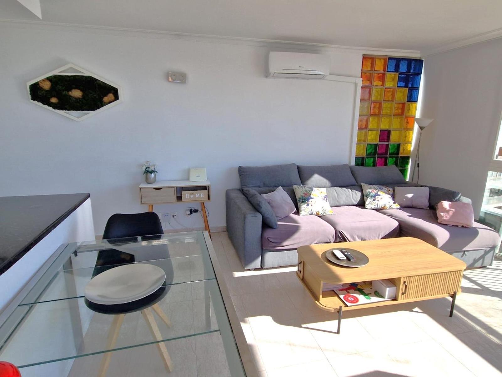 Apartmán Vistas Al Mar. Gran Salon. Playa A 1 Minuto. Wifi Alicante Exteriér fotografie